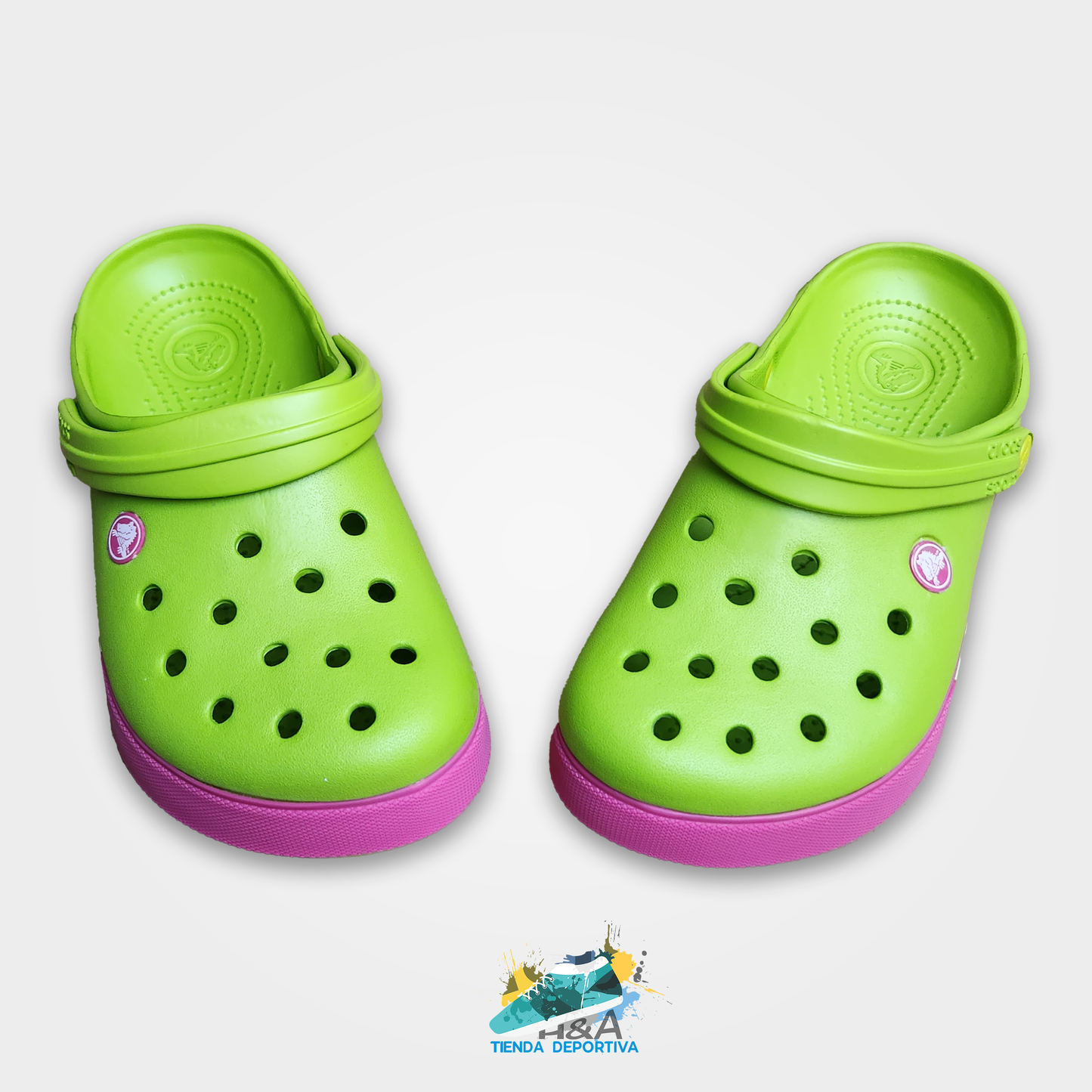 Crocs Clasicos Verde Suela Rosada