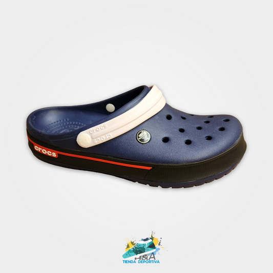 Crocs Clasicos Negros Linea Roja