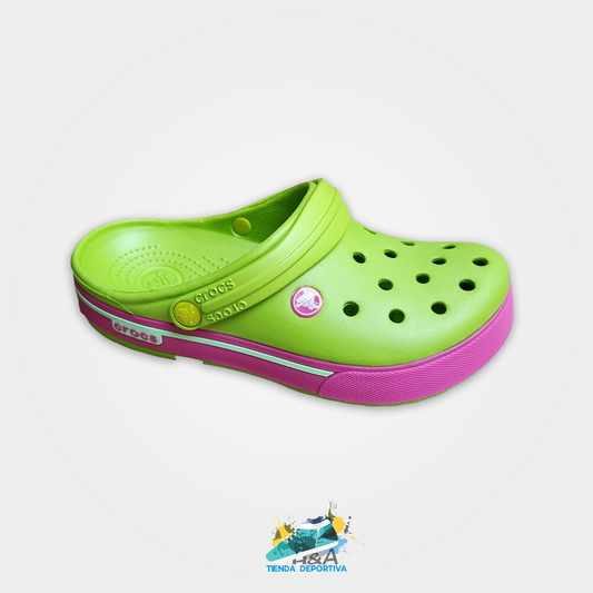 Crocs Clasicos Verde Suela Rosada