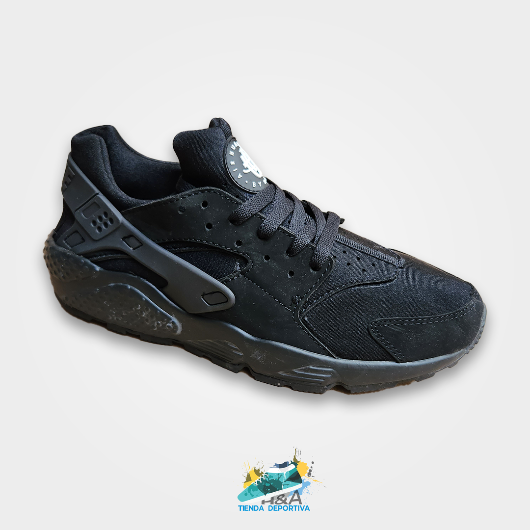 Nike Air Huarache Run Black