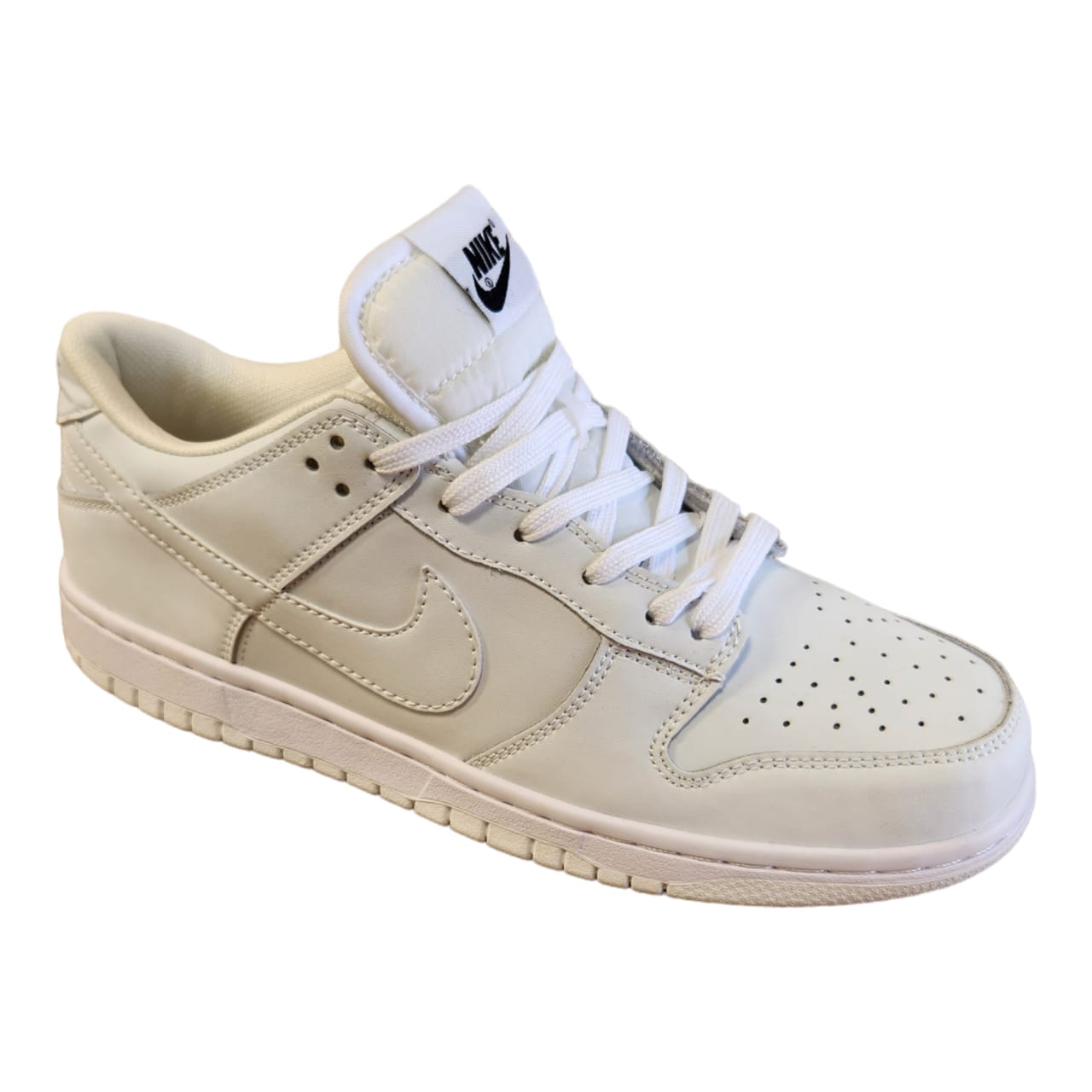 Zapatilla Nike Dunk Low Pro Blanca